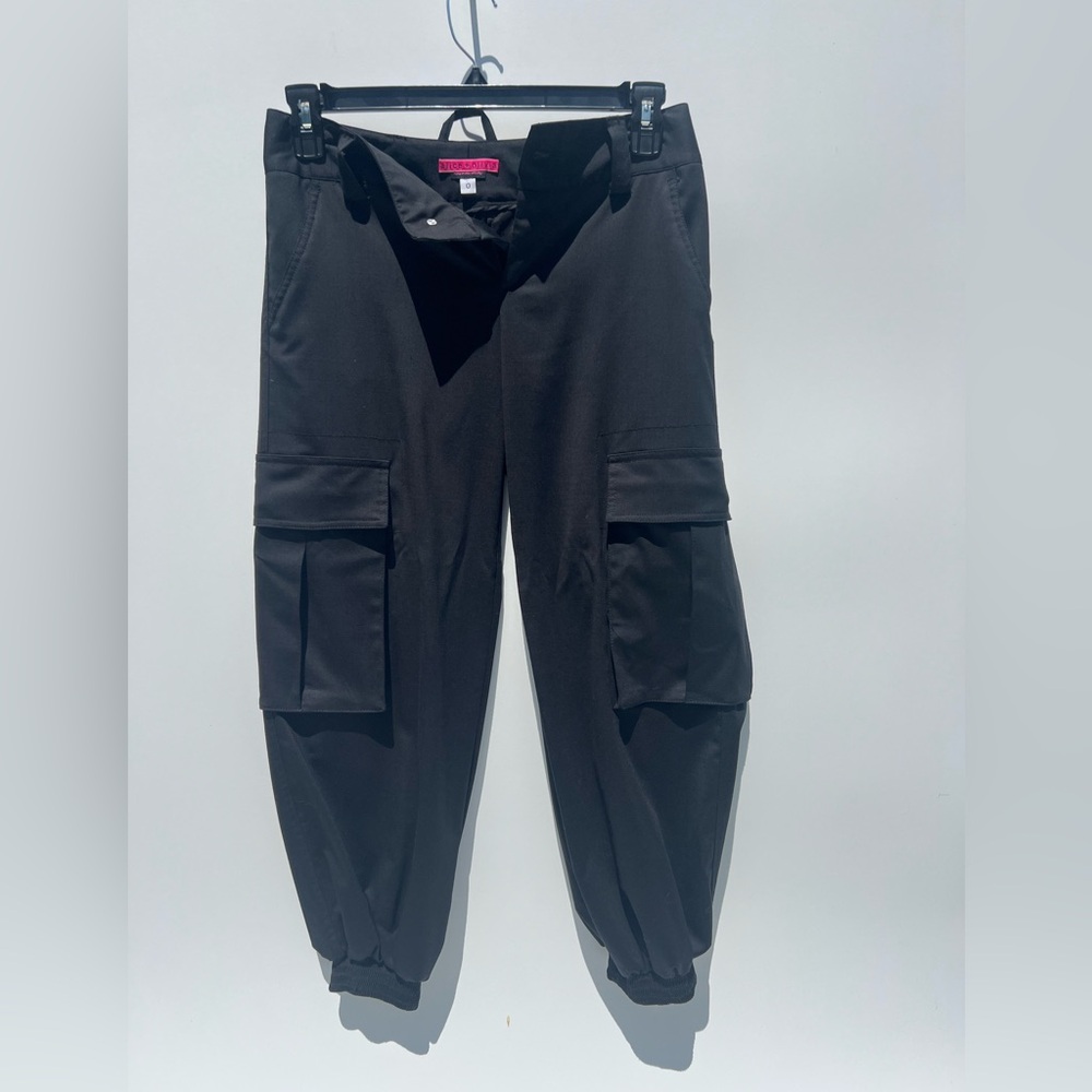 Alice +Olivia Hyde black Rise cargo pants